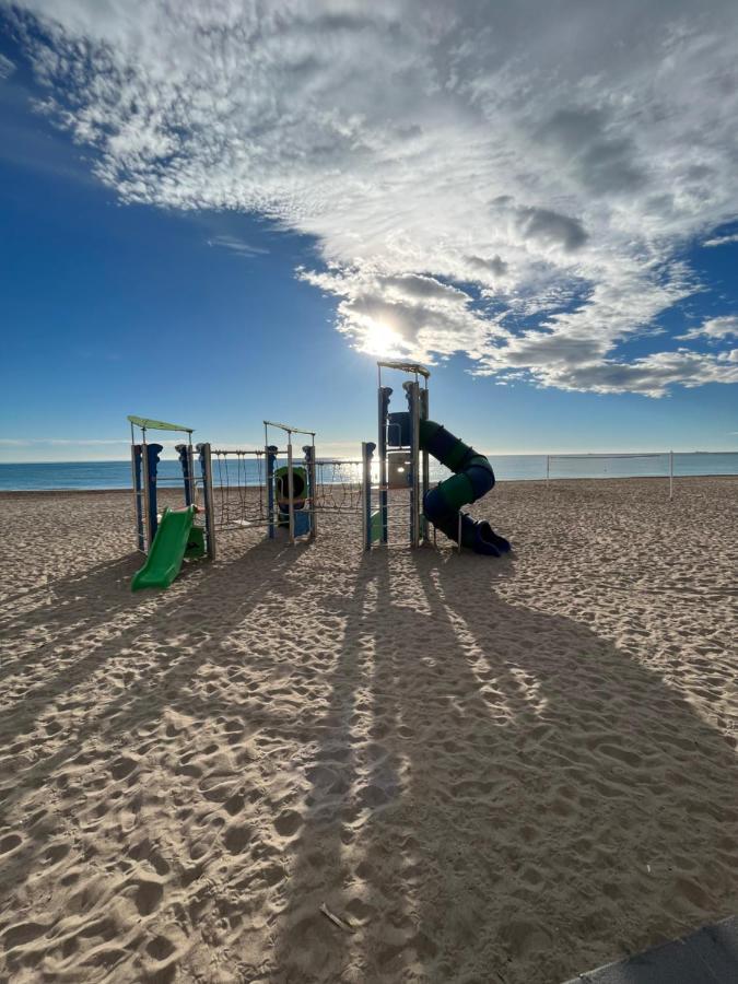 Apto Residencial En Benicasim เบนิสกัสซิม ภายนอก รูปภาพ
